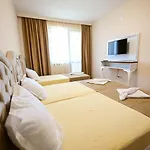 Kristin Palace Apartmanhotel 4*
