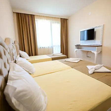 Kristin Palace Апарт-отель 4*