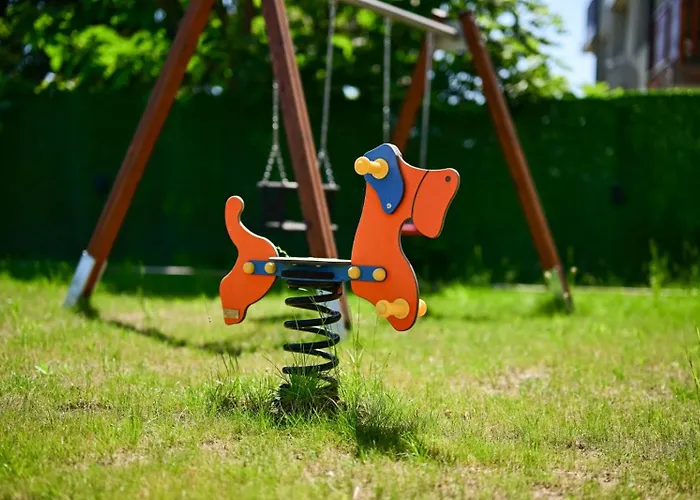 Kristin Palace Апартхотел Обзор