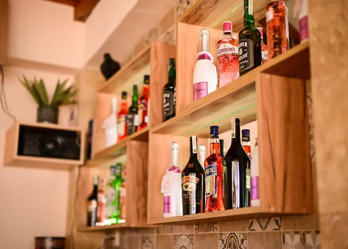 Kristin Palace Апартхотел Обзор